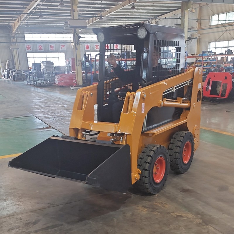 山東奔馬(SDBM)輪胎式滑移裝載機(jī)BM25